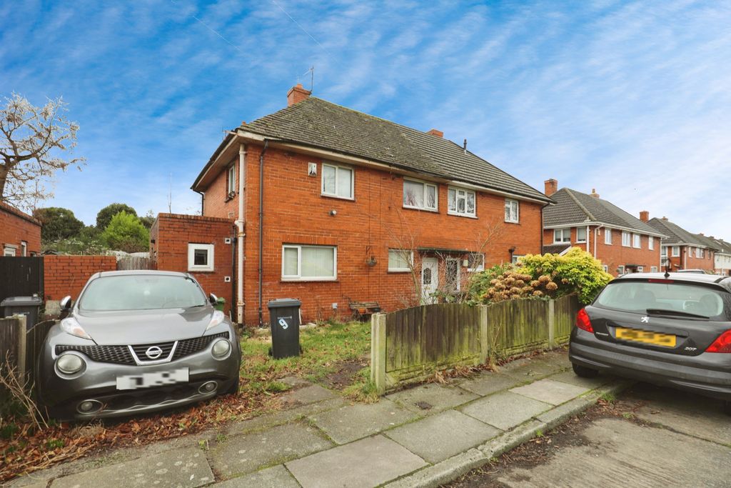 Property photo 3 of 16