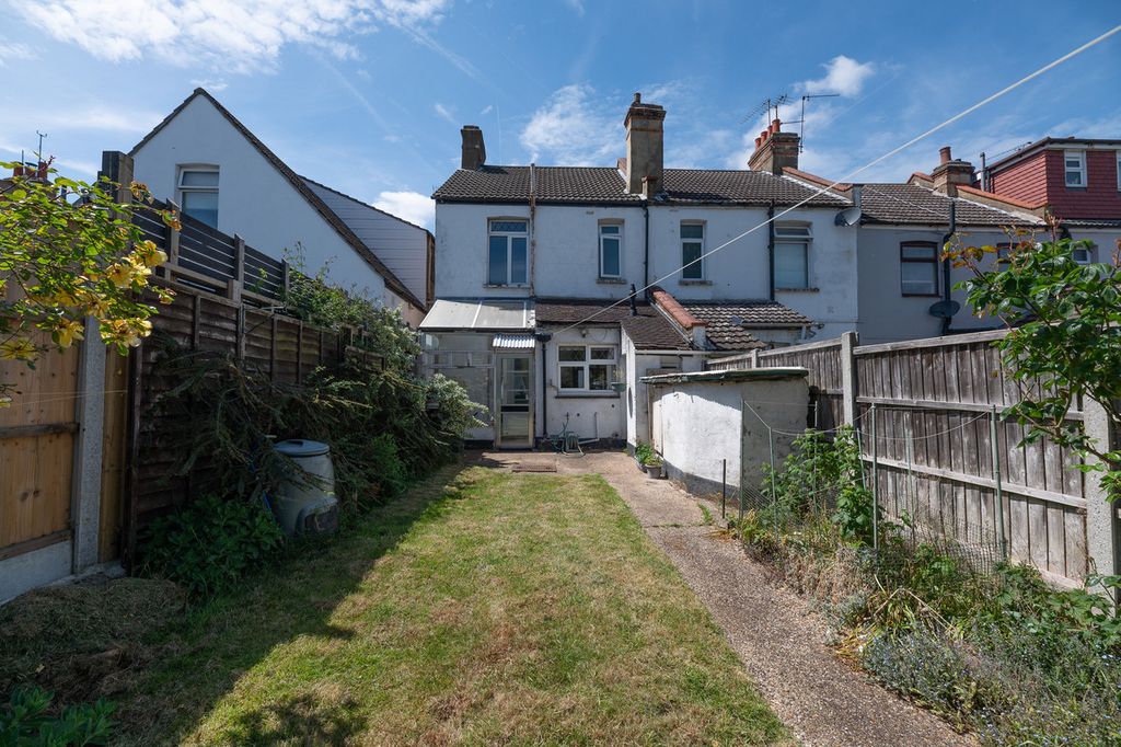 Property photo 3 of 15