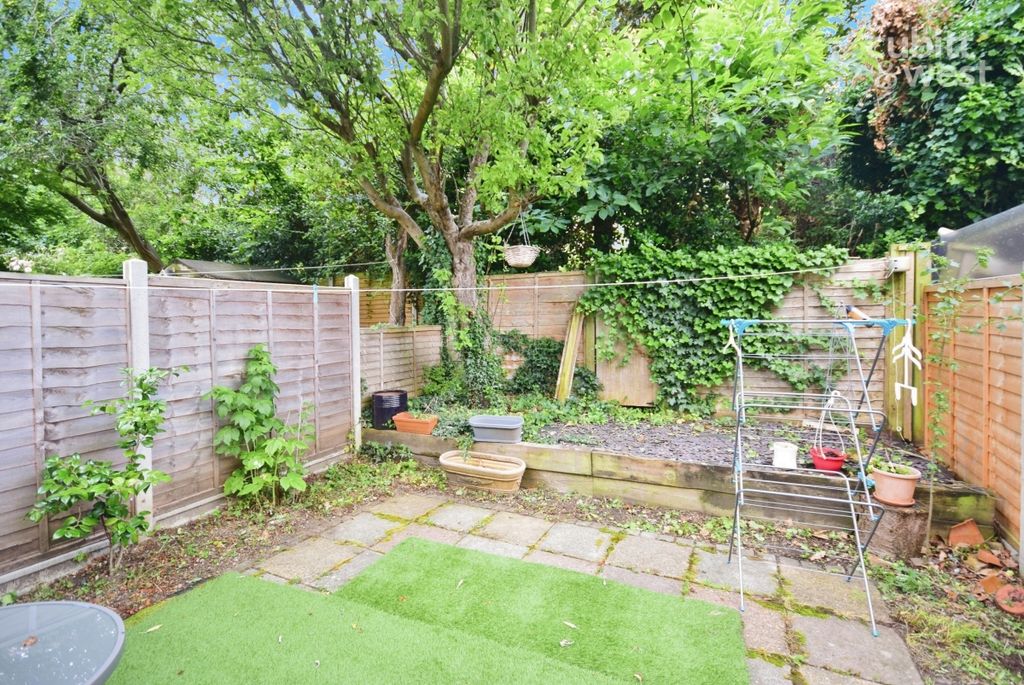 Property photo 3 of 12 c4Afc429-Dsc_3911
