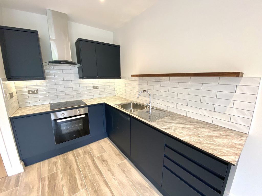 Property photo 1 of 8 Picture No. 06