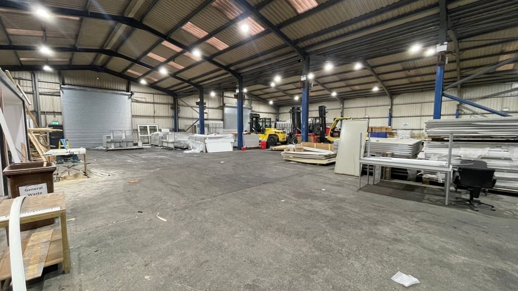 Property photo 2 of 8 Photo 14