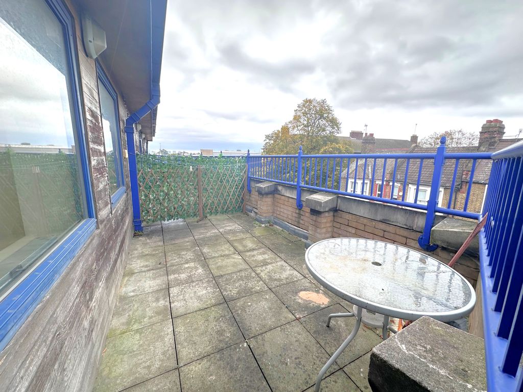 Property photo 1 of 5 Private Terrace