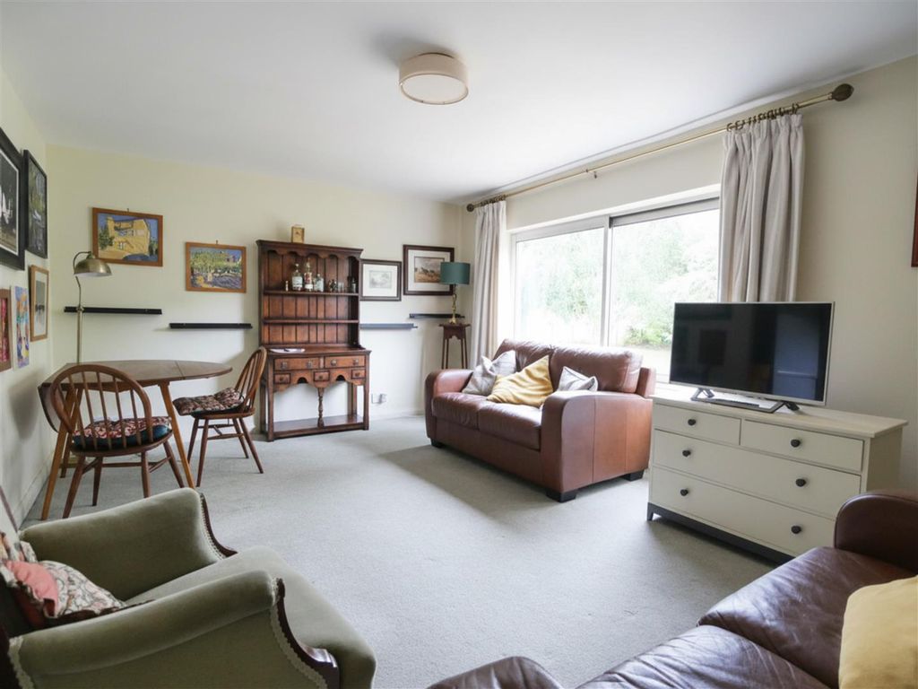 Property photo 1 of 10 l2 (10).Png