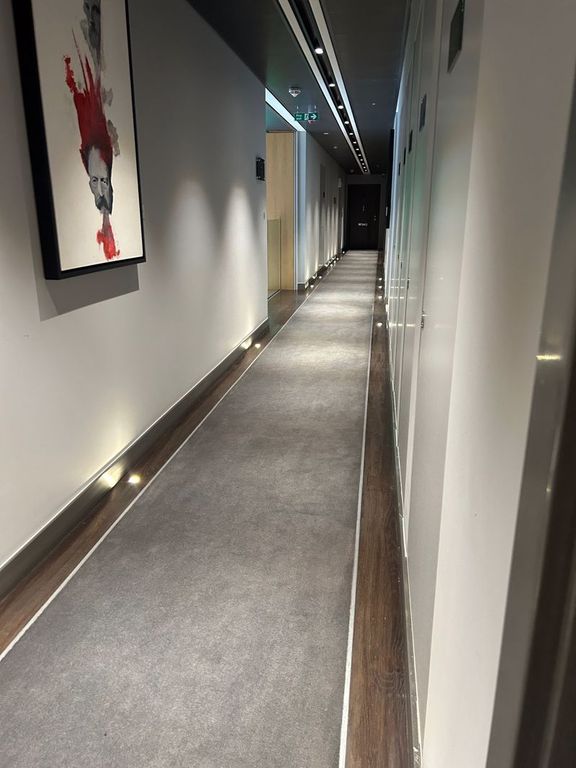 Property photo 3 of 7 Photo 1