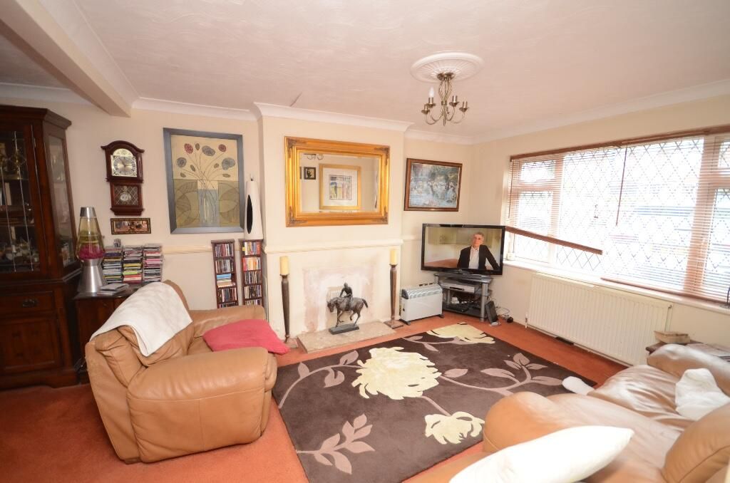 Property photo 3 of 19