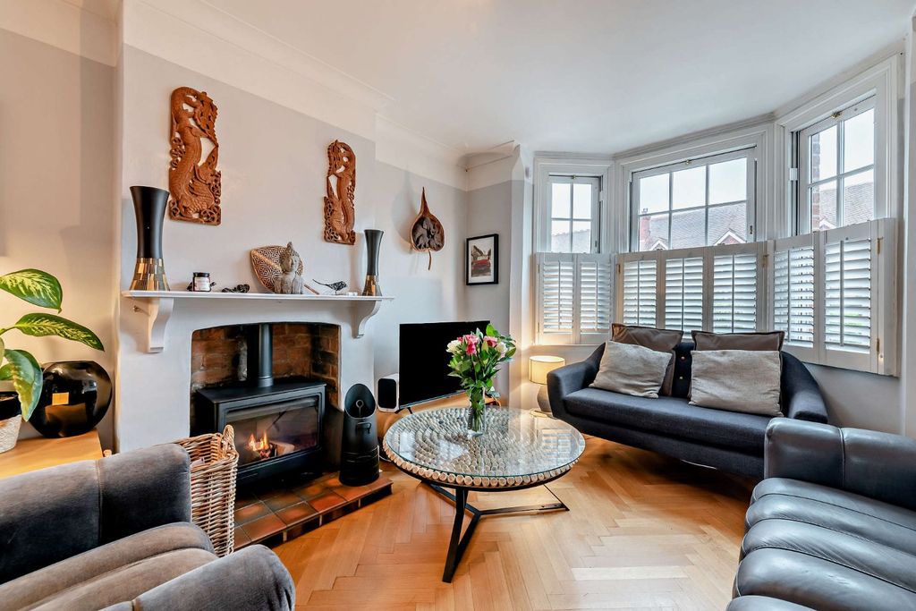 Property photo 3 of 11 Picture No. 33