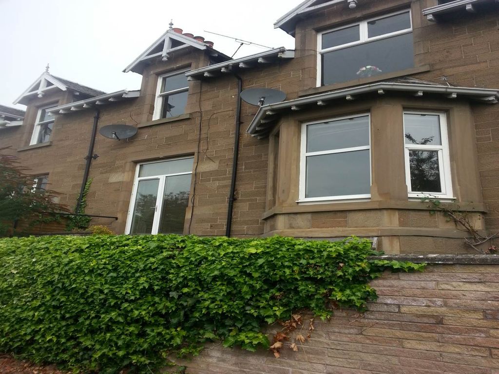 Property photo 1 of 9 Front