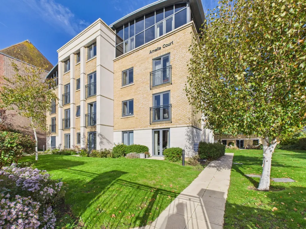 Property photo 1 of 9 Ext1