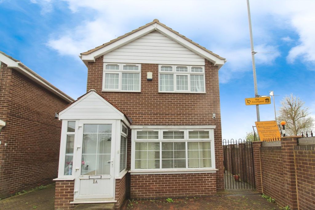 Property photo 1 of 7 Front External