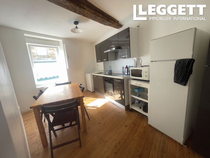 Property photo 3 of 7