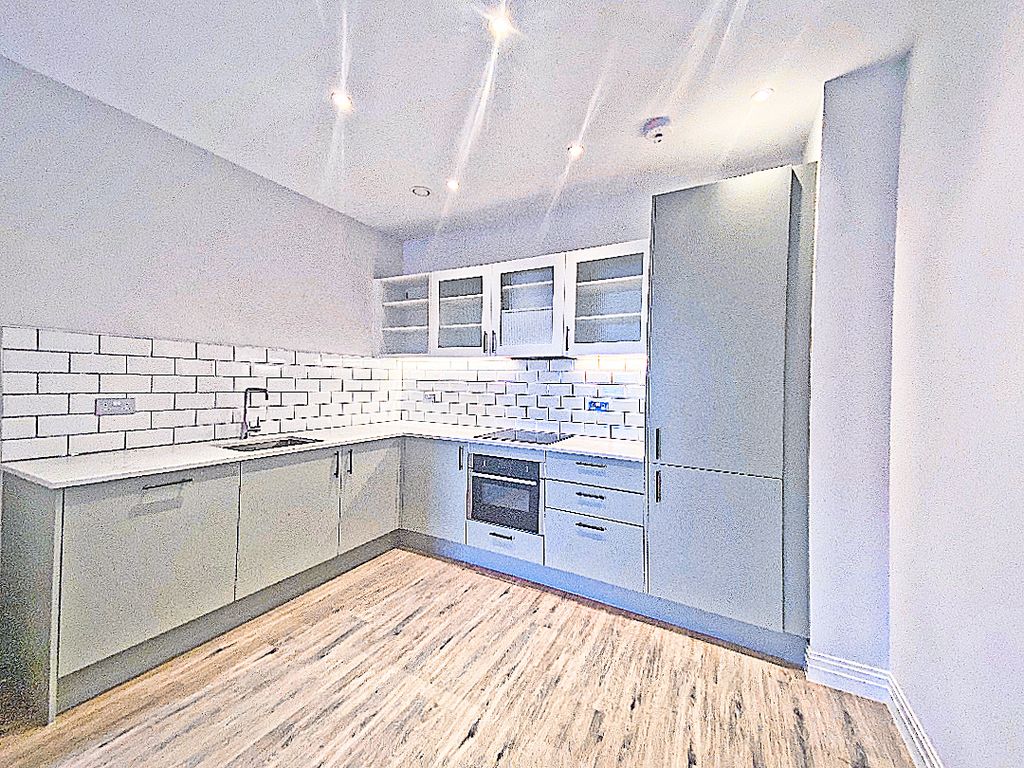 Property photo 2 of 11 2