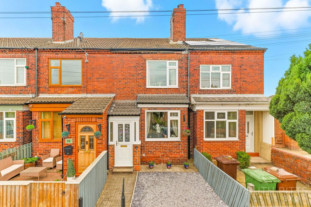 Property photo 1 of 23