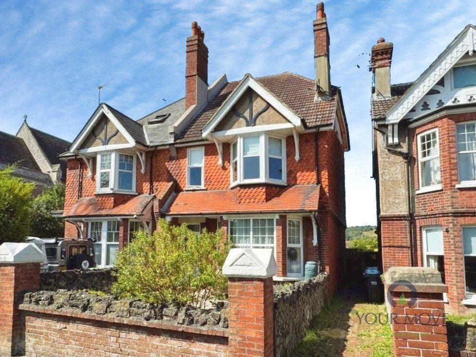 Property photo 1 of 6 Front