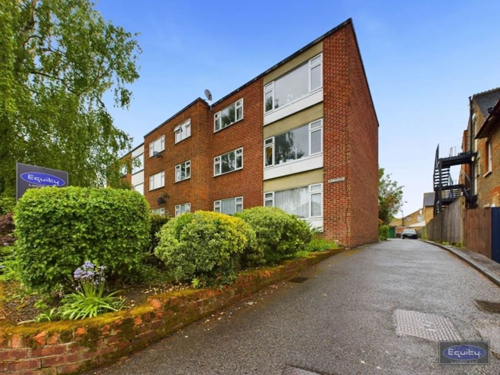 Property photo 1 of 11 External