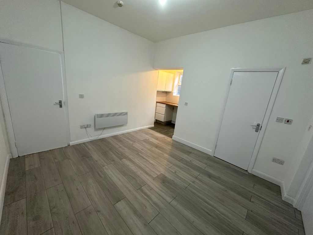 Property photo 2 of 11 2.Jpeg