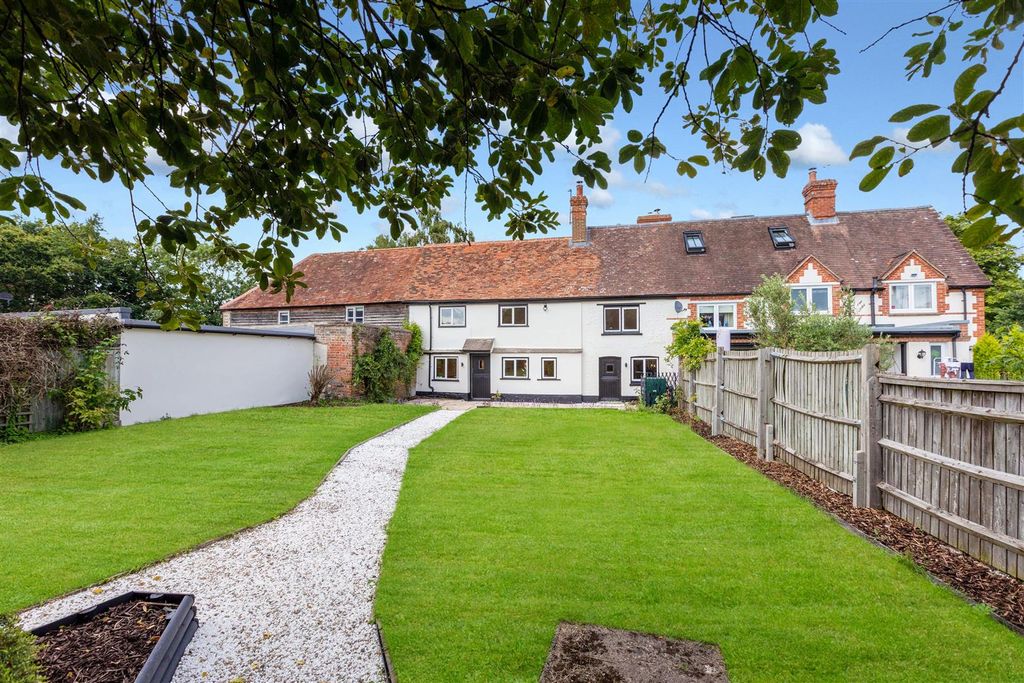 Property photo 1 of 12 Annes-Cottage-5.Jpg