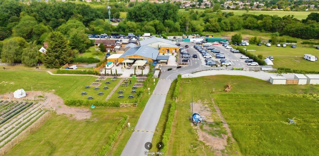 Property photo 3 of 6 Photo 4