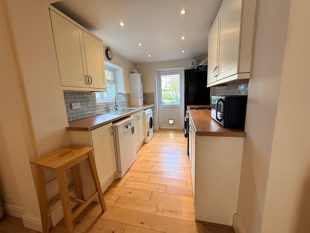 Property photo 3 of 13 Kitchen.Jpg