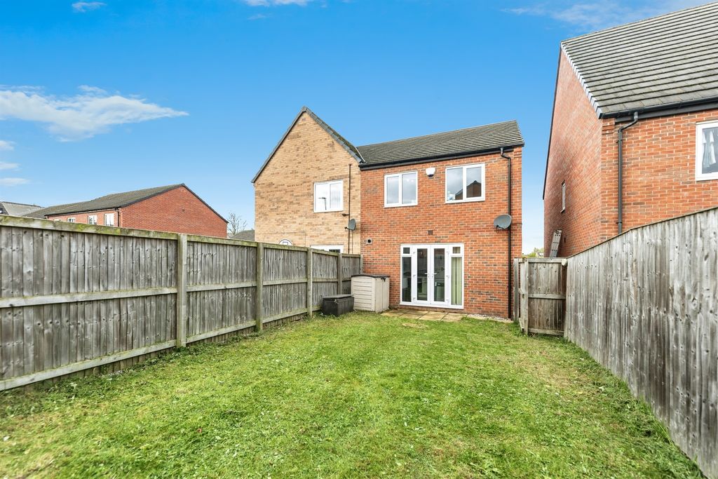 Property photo 3 of 17