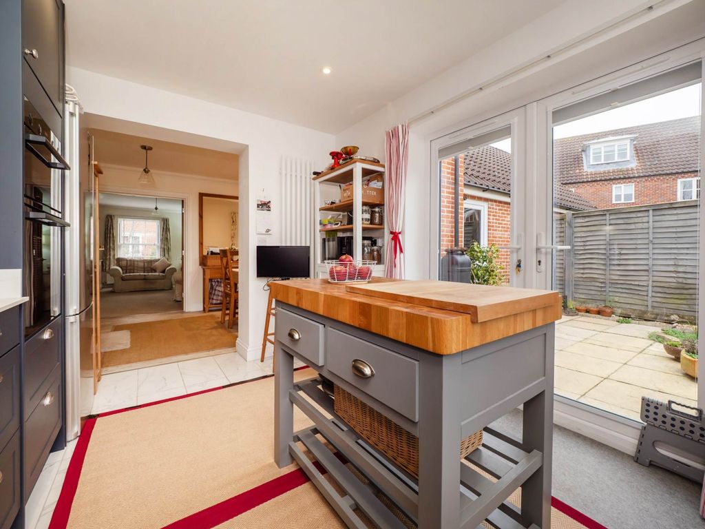 Property photo 3 of 21