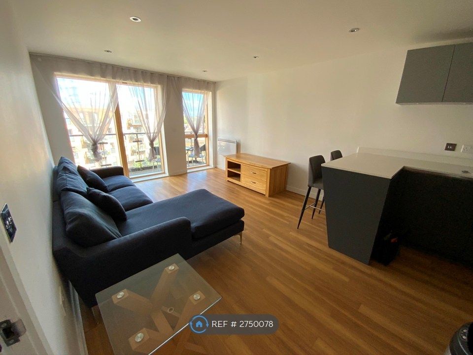 Property photo 3 of 9