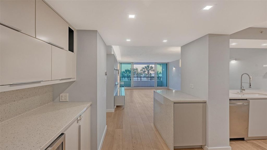 Property photo 3 of 19 <Alttext/>