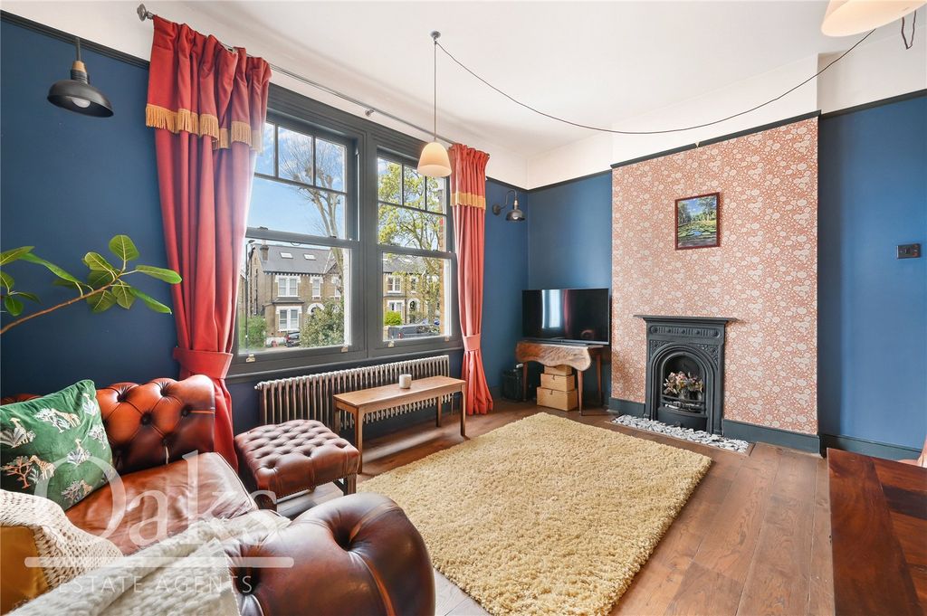 Property photo 2 of 8 Picture No. 06