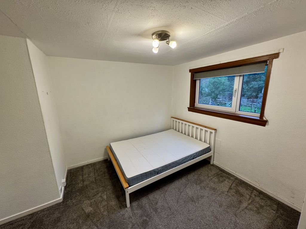 Property photo 2 of 11 Bedroom