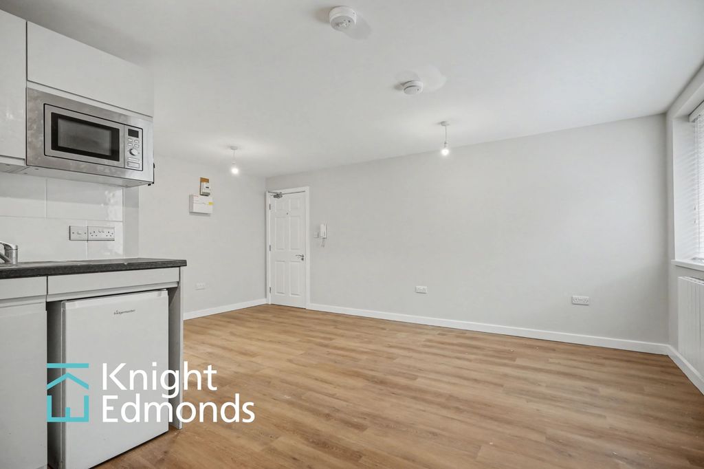 Property photo 2 of 5 Living Area