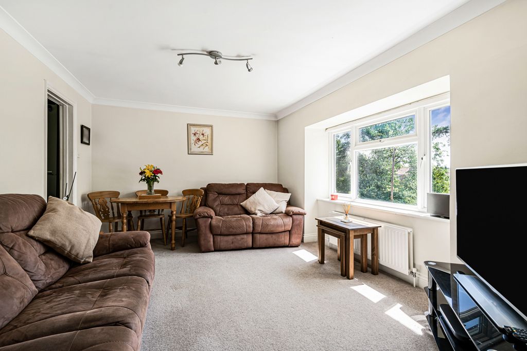 Property photo 3 of 13 25_86819