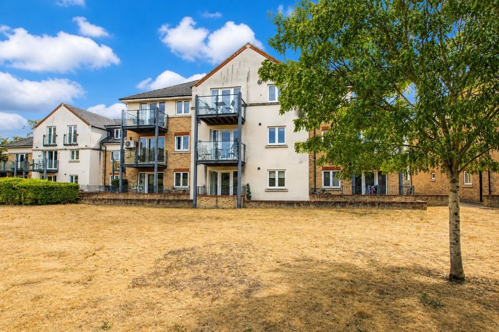 Property photo 1 of 10