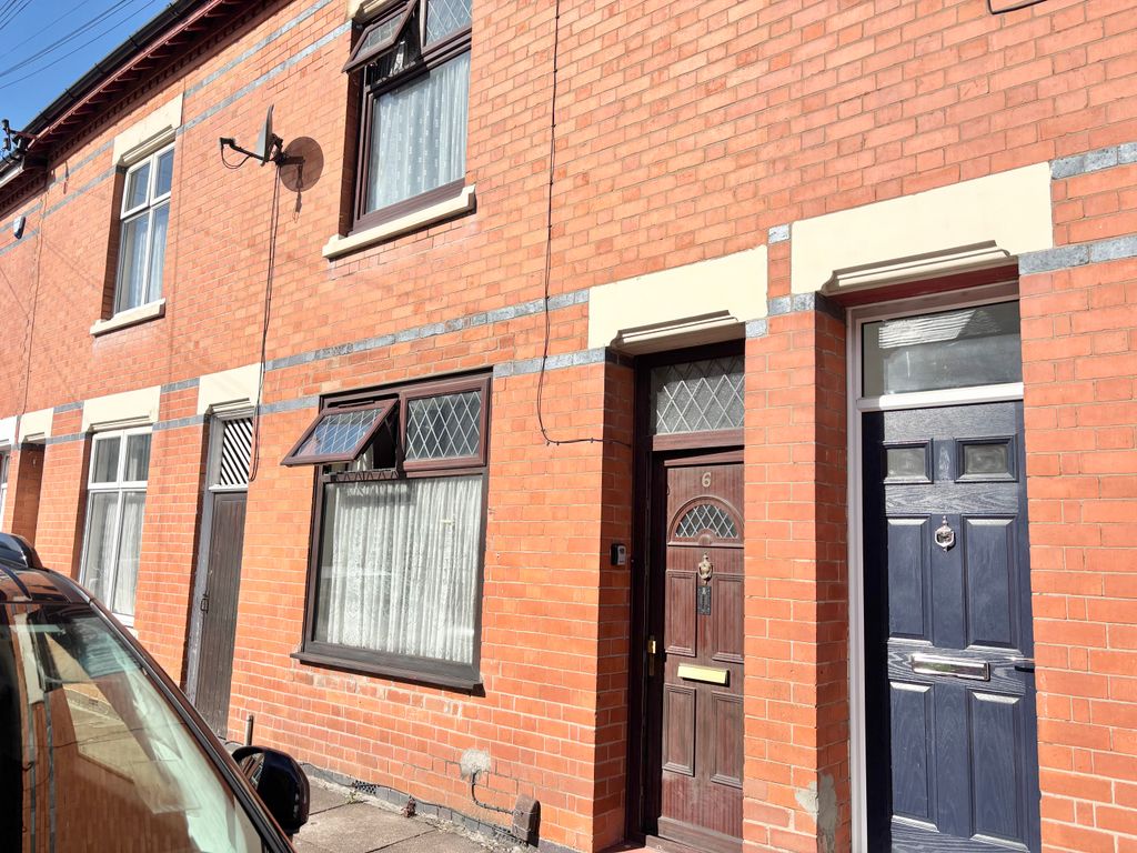 Property photo 1 of 11