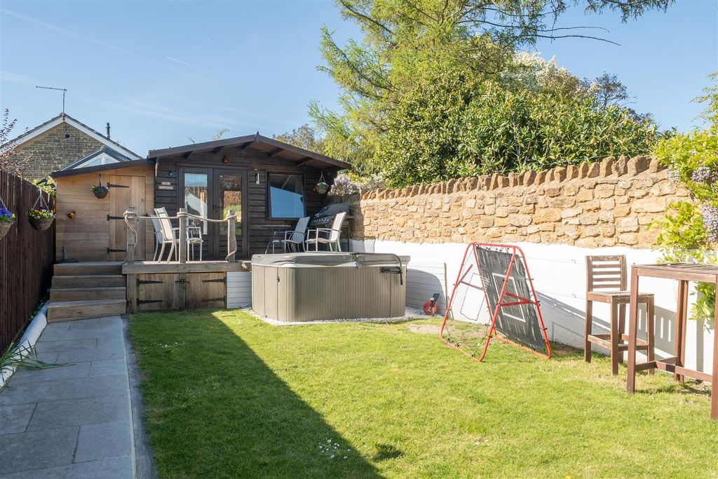 Property photo 2 of 18 1452014-6-69Eb9E4Fca210.Jpg