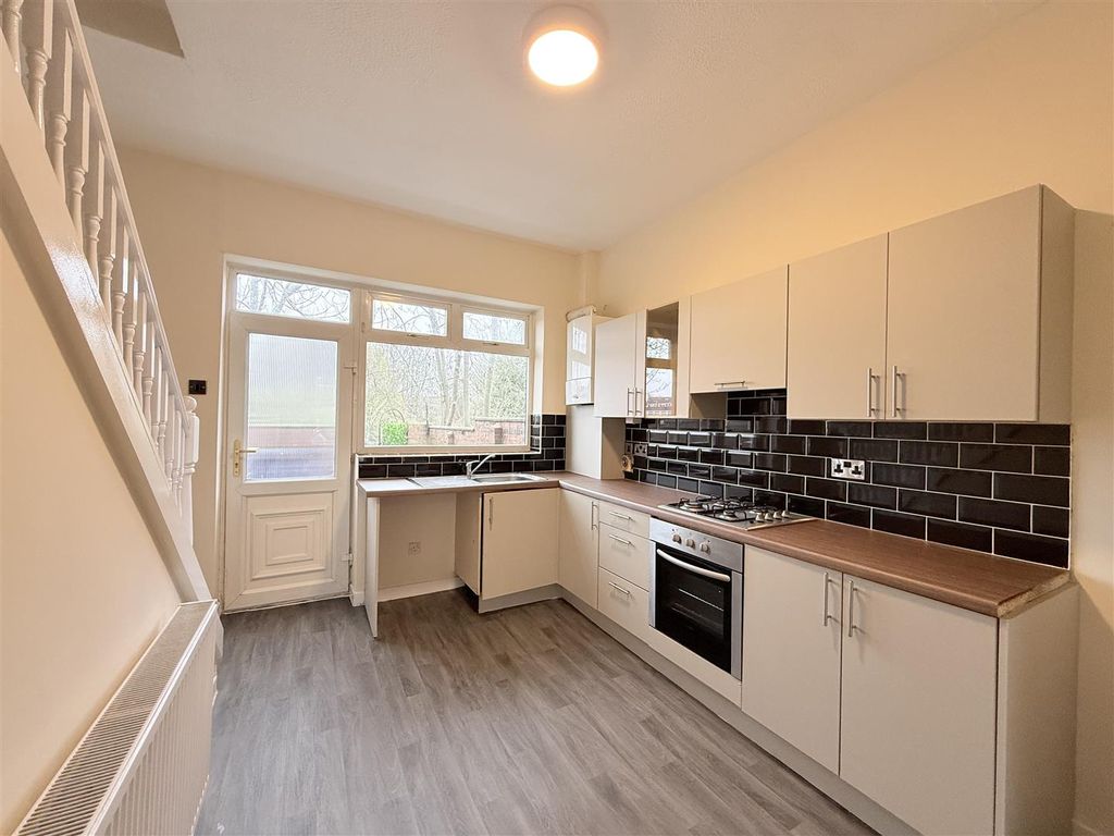 Property photo 3 of 9 Img_5011.Jpeg