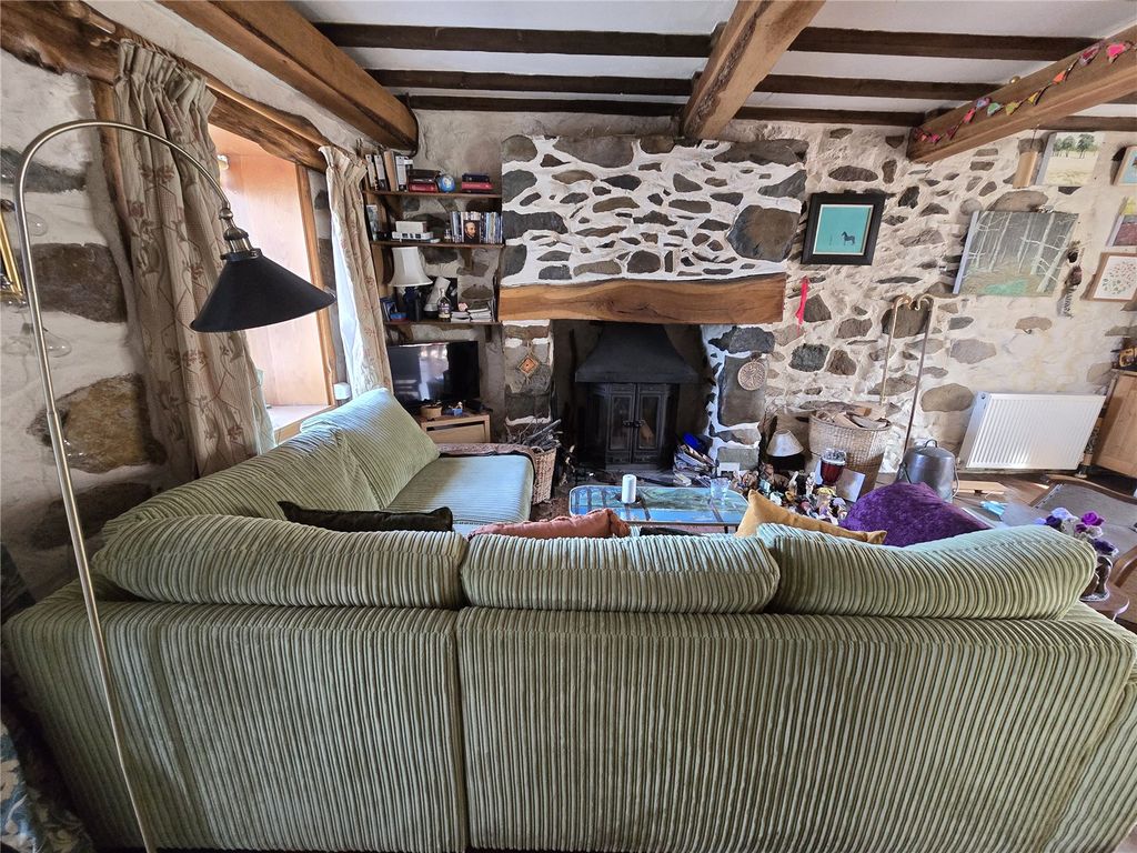 Property photo 3 of 22 Picture No. 12