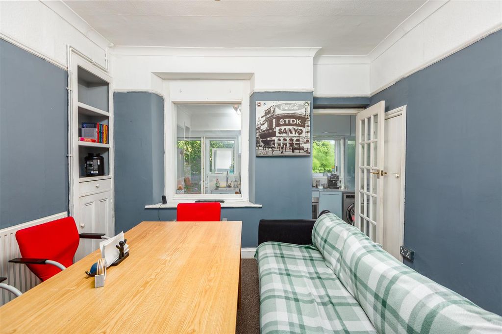Property photo 3 of 20 Cz0A0304-Edit.Jpg