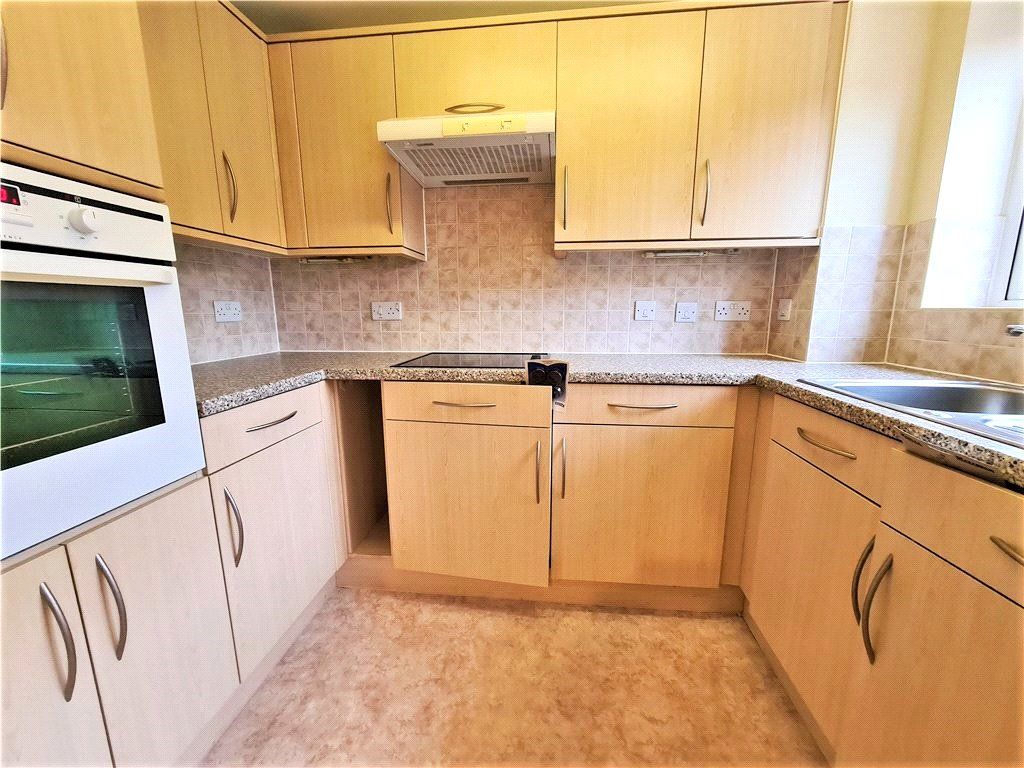 Property photo 2 of 6 Picture No. 11