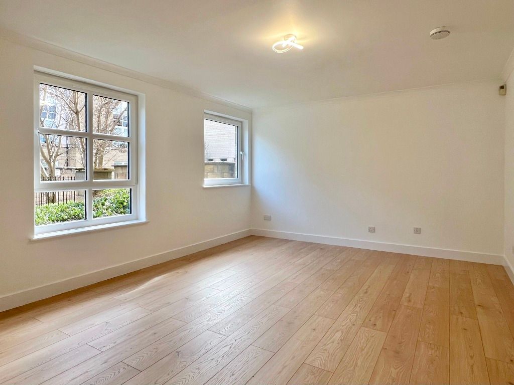 Property photo 3 of 24 Photo 3