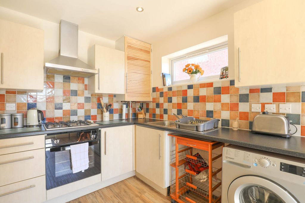 Property photo 1 of 15 Kitchen