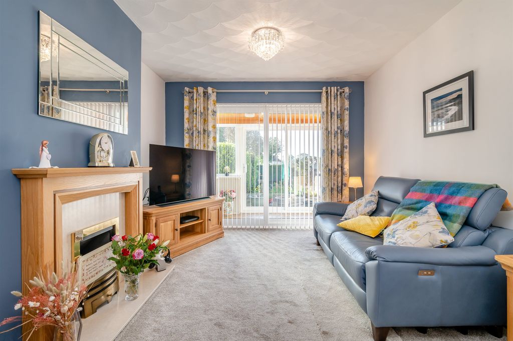 Property photo 3 of 22