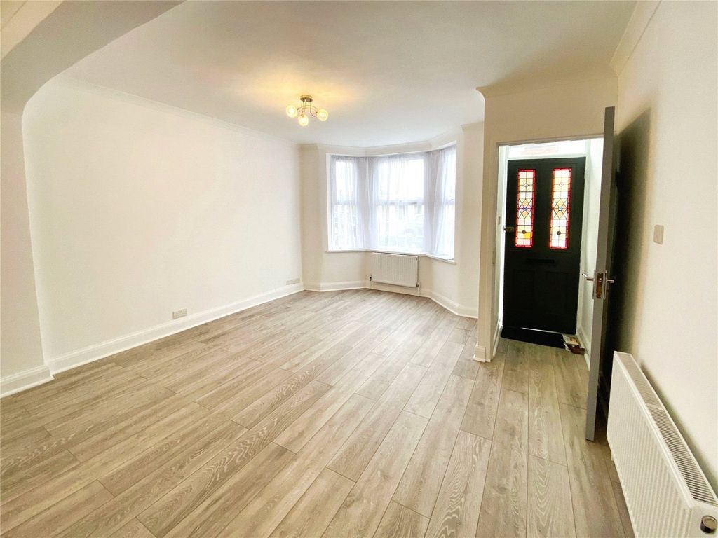 Property photo 3 of 14 Picture No. 03