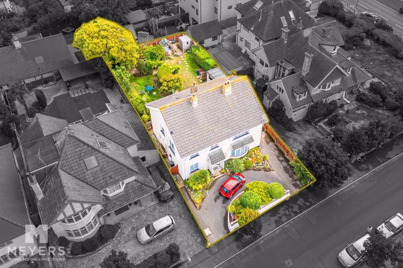 Property photo 3 of 37 Photo 37