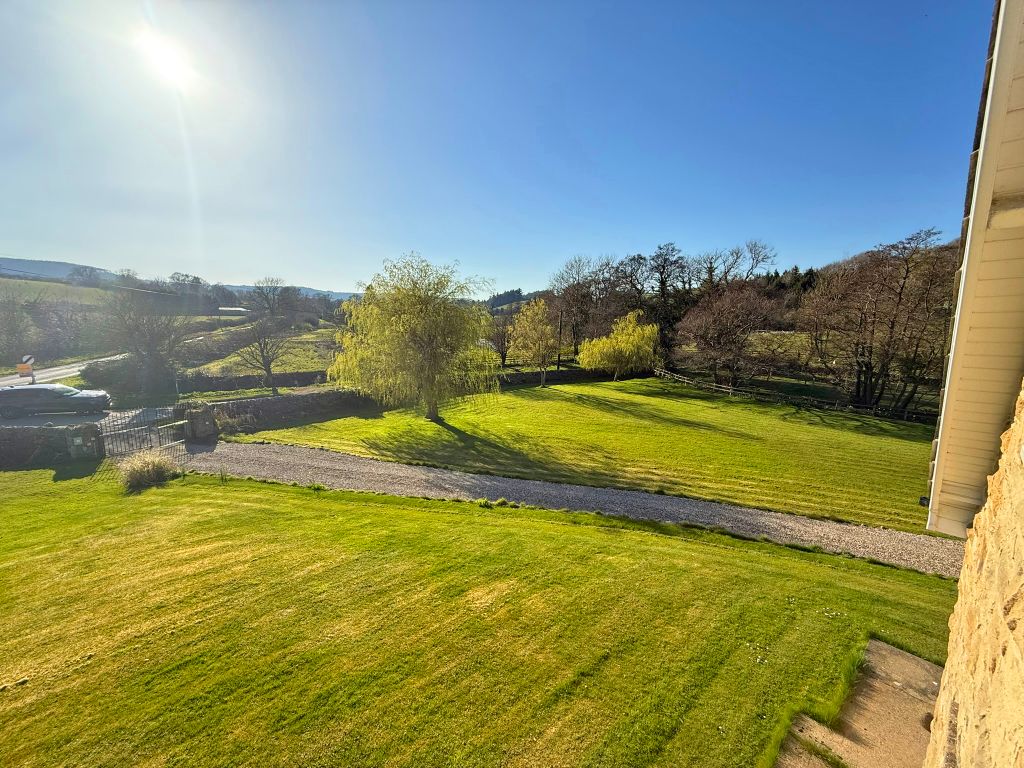 Property photo 2 of 15 Img_3183