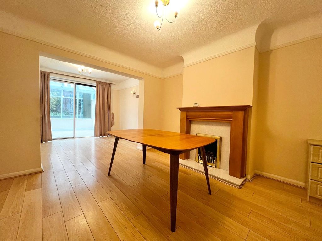 Property photo 3 of 10 Picture No. 17