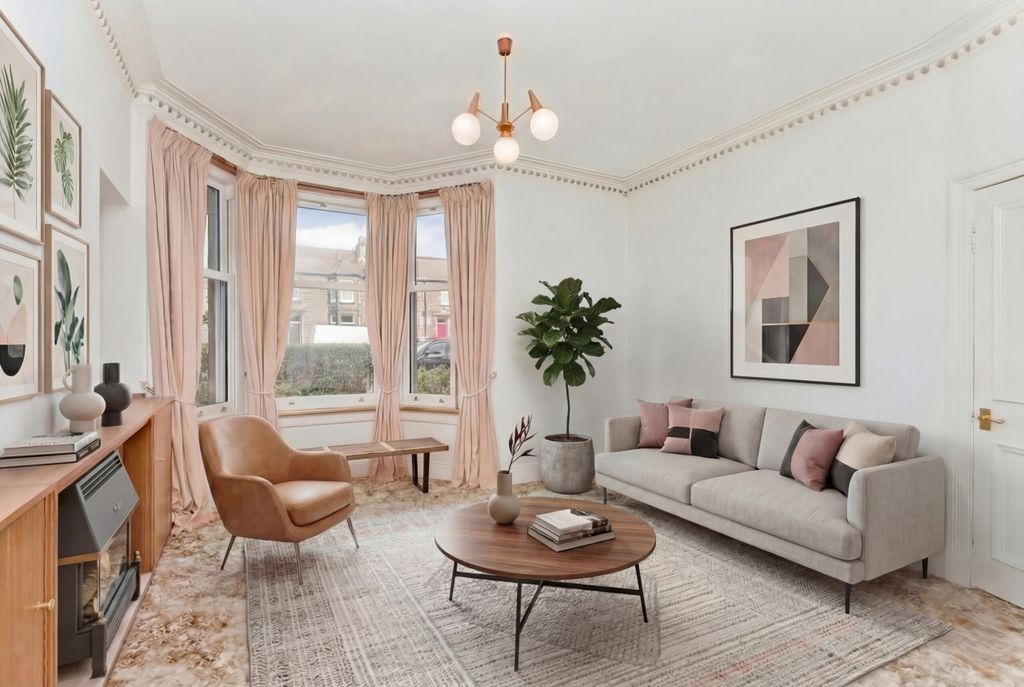 Property photo 2 of 27