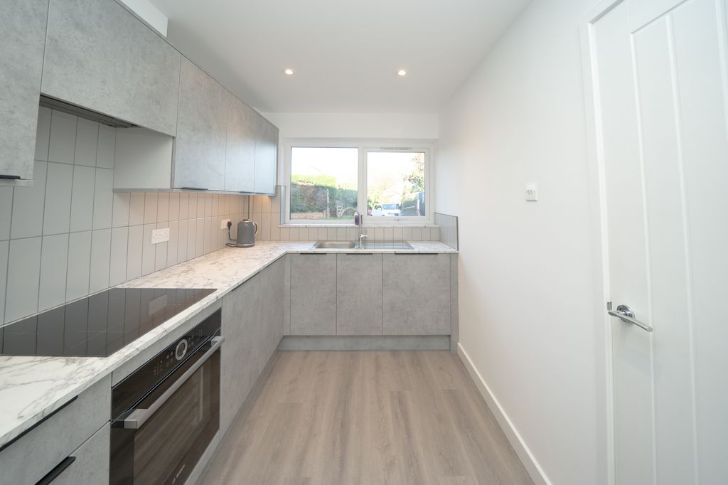 Property photo 3 of 16 Dsc04783