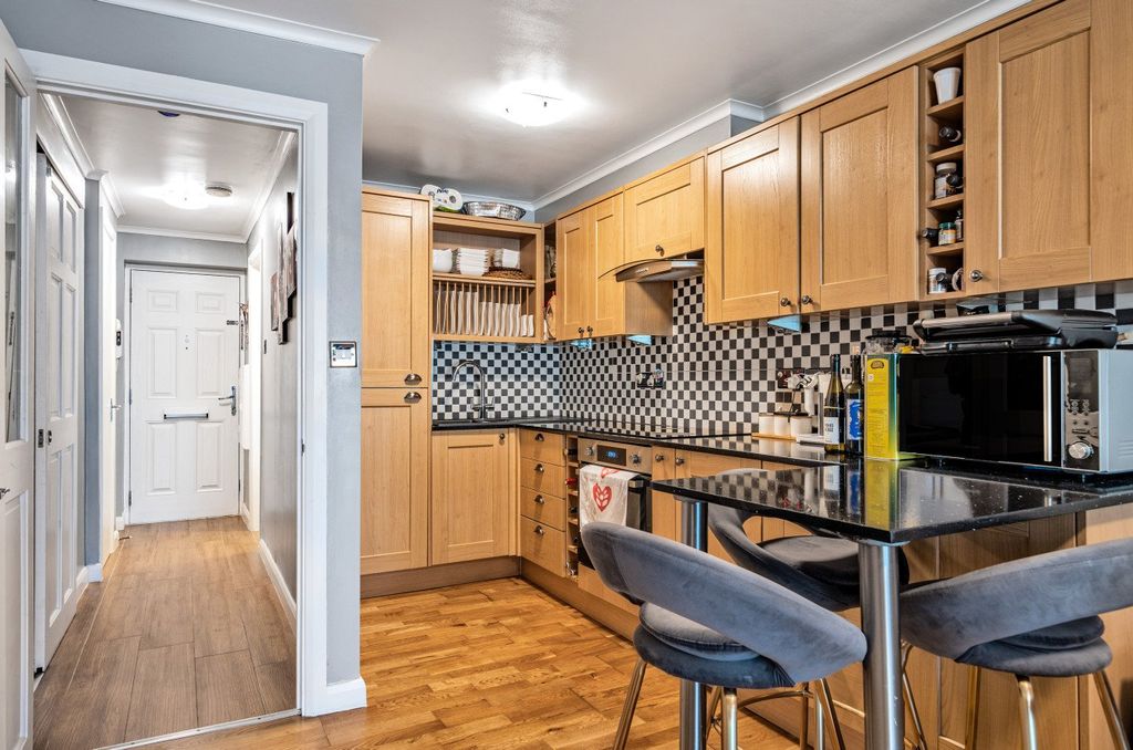 Property photo 2 of 15 Picture No. 08