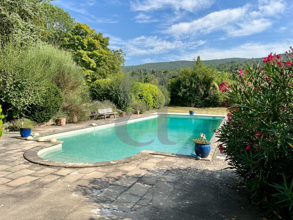 Property photo 3 of 28