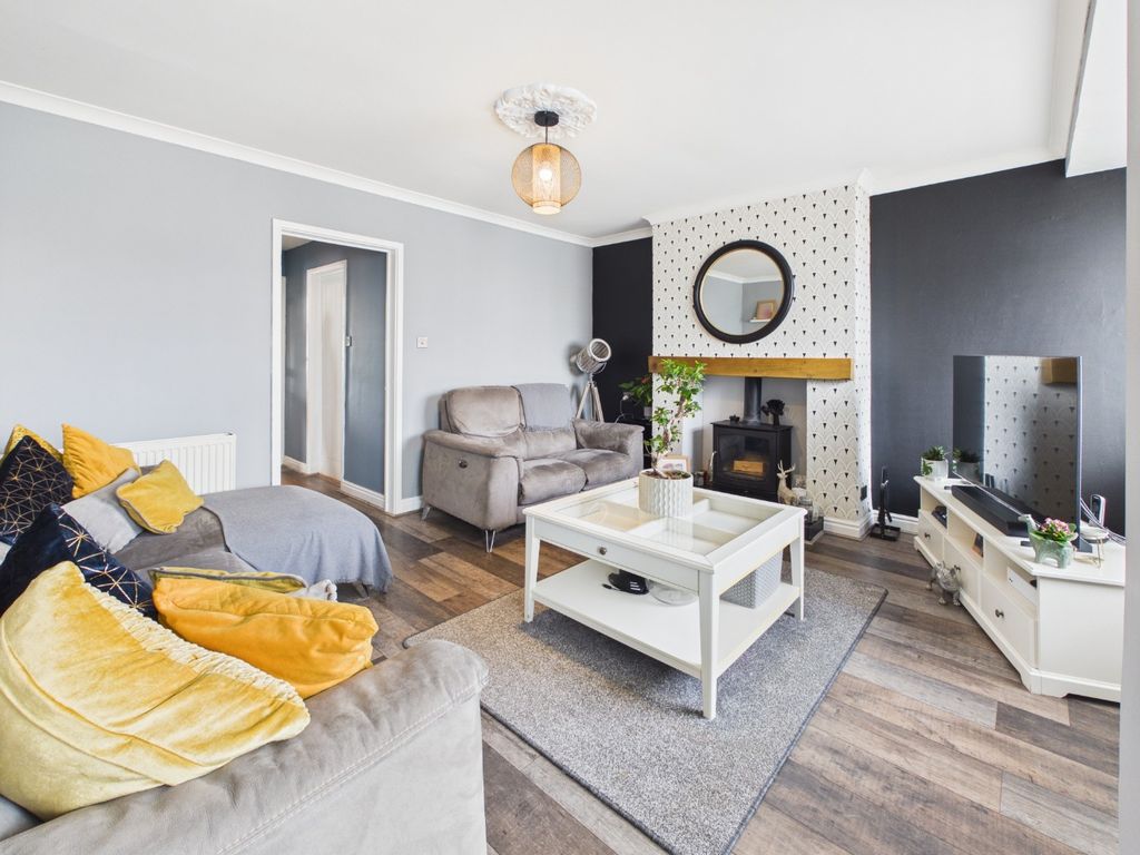 Property photo 2 of 21 5012743