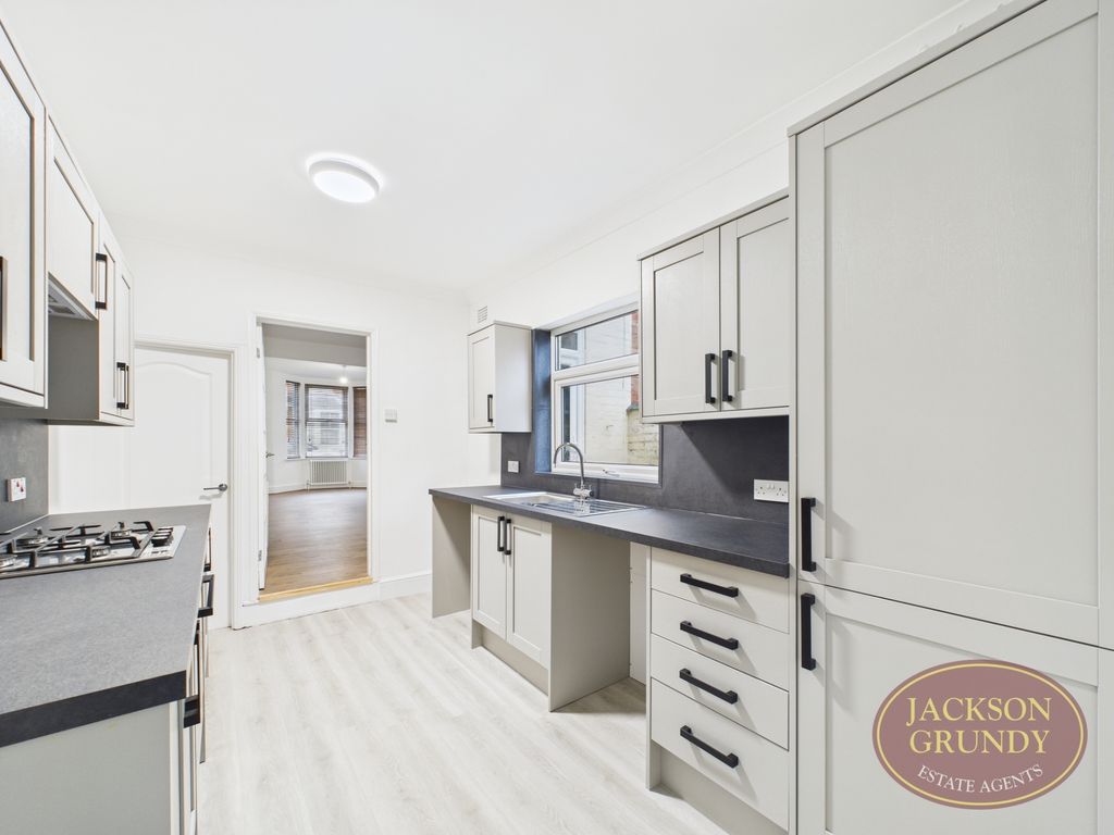 Property photo 3 of 10 Roseholme Road